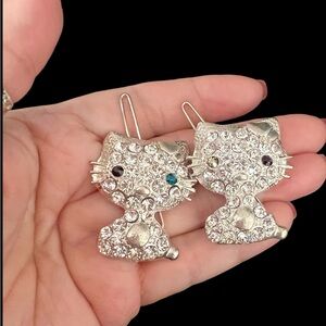 Set of 2 hair clip in silver tone & Rhinestones